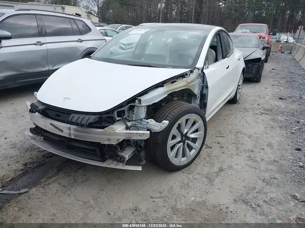 5YJ3E1EA8NF154969 2022 TESLA MODEL 3 - Image 2