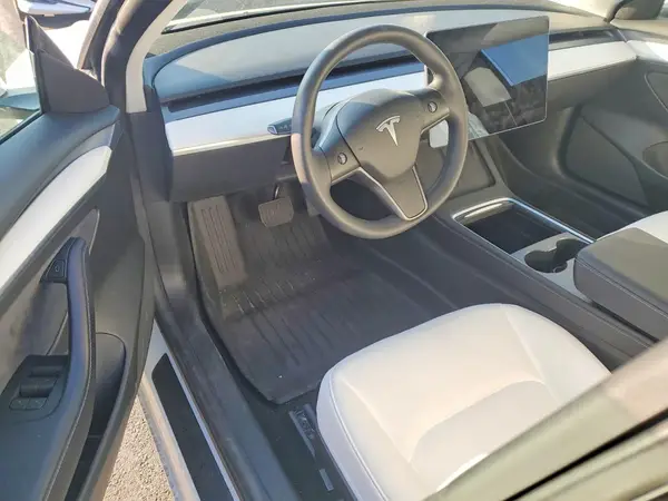 5YJ3E1EA8NF154972 2022 TESLA MODEL 3 - Image 8