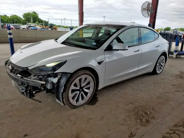 5YJ3E1EA8NF187597 2022 TESLA MODEL 3 - Image 1
