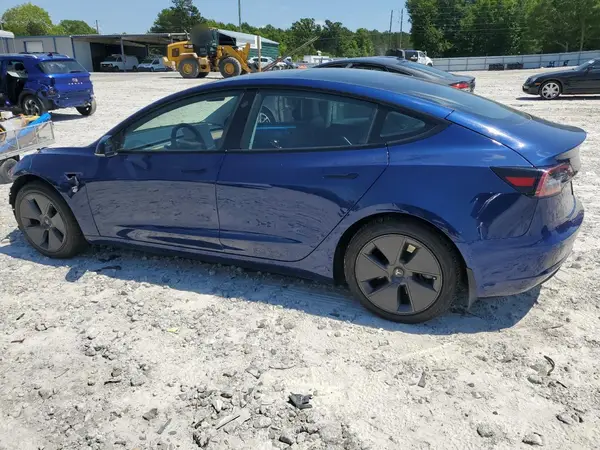 5YJ3E1EA8NF188152 2022 TESLA MODEL 3 - Image 2