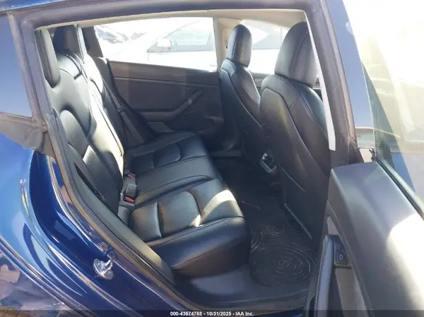 5YJ3E1EA8NF189043 2022 TESLA MODEL 3 - Image 8