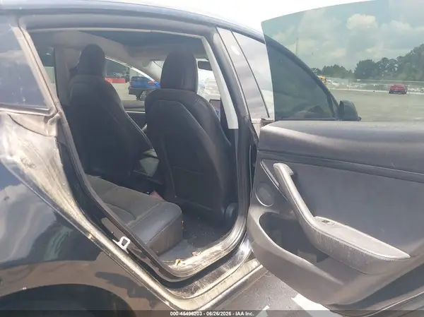 5YJ3E1EA8NF191309 2022 TESLA MODEL 3 - Image 8