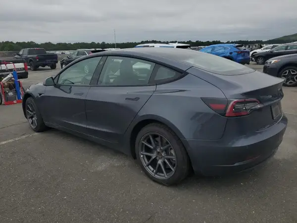 5YJ3E1EA8NF202146 2022 TESLA MODEL 3 - Image 2