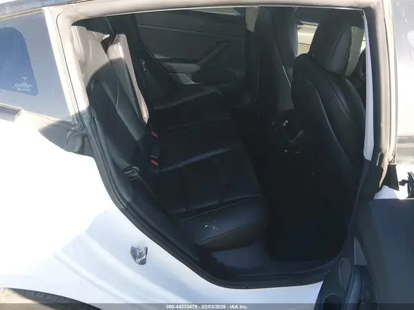5YJ3E1EA8NF244624 2022 TESLA MODEL 3 - Image 8
