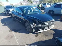 5YJ3E1EA8NF246468 2022 TESLA MODEL 3