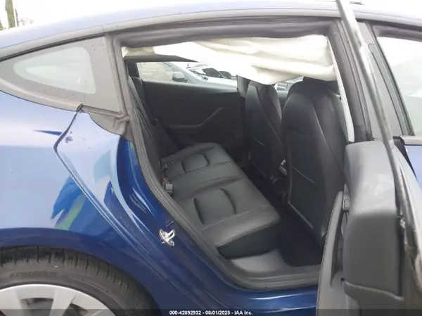 5YJ3E1EA8NF248723 2022 TESLA MODEL 3 - Image 8