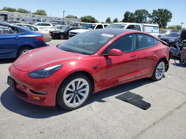 5YJ3E1EA8NF250326 2022 TESLA MODEL 3 - Image 1
