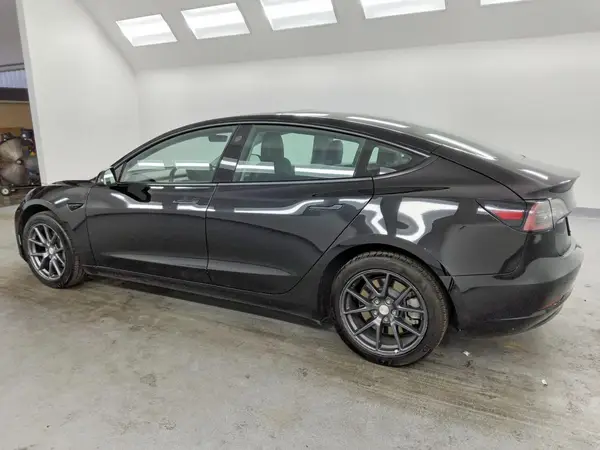 5YJ3E1EA8NF286680 2022 TESLA MODEL 3 - Image 2