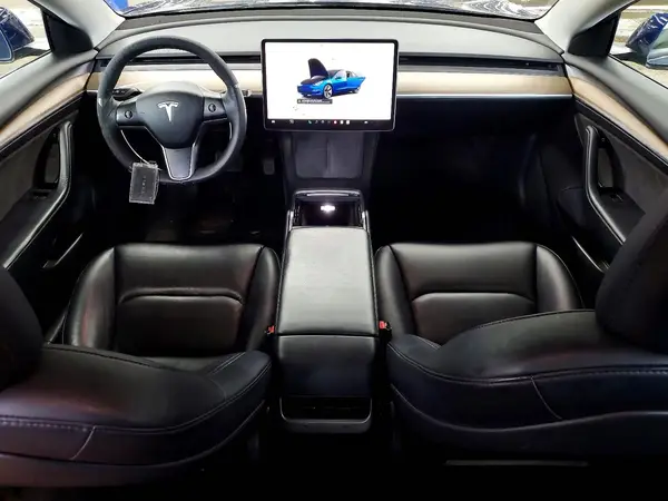 5YJ3E1EA8NF288008 2022 TESLA MODEL 3 - Image 8