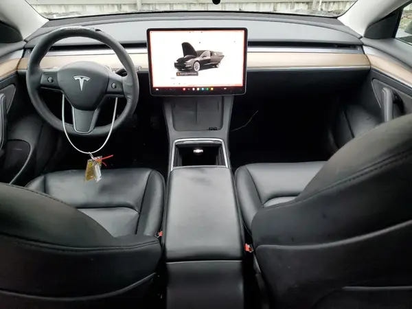 5YJ3E1EA8NF288073 2022 TESLA MODEL 3 - Image 8