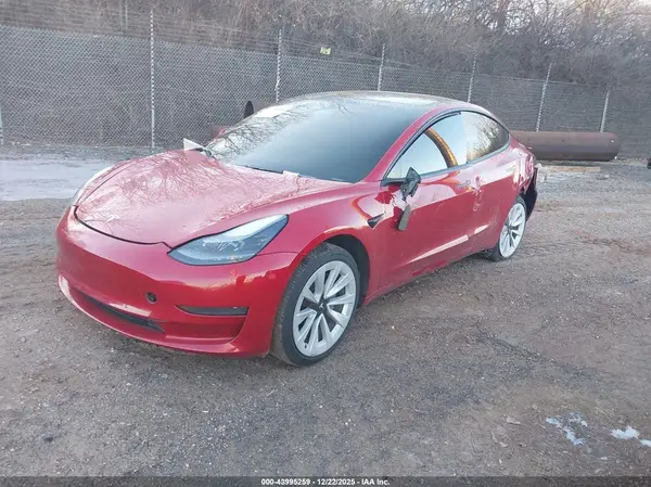 5YJ3E1EA8NF289563 2022 TESLA MODEL 3 - Image 2