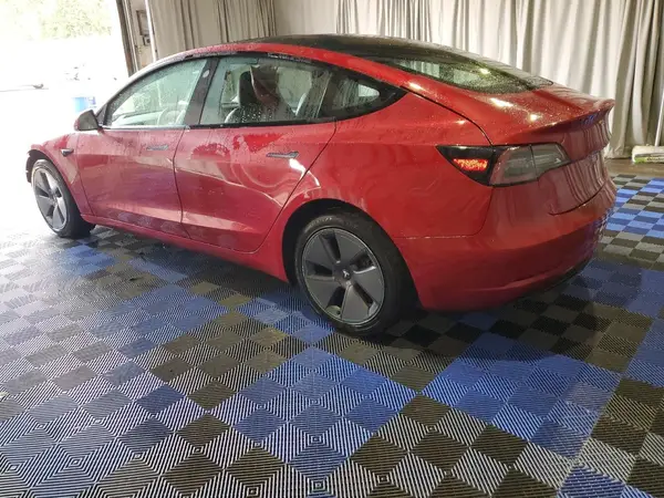 5YJ3E1EA8NF290468 2022 TESLA MODEL 3 - Image 2