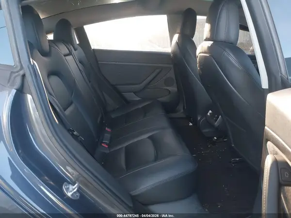 5YJ3E1EA8NF295458 2022 TESLA MODEL 3 - Image 8