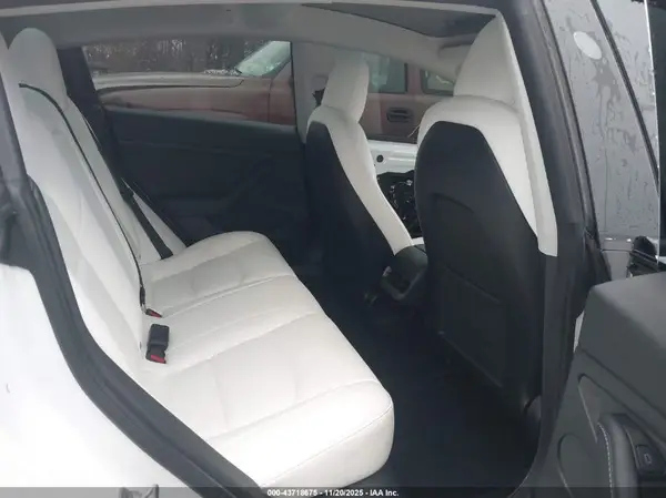 5YJ3E1EA8NF303350 2022 TESLA MODEL 3 - Image 8