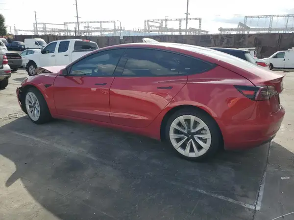 5YJ3E1EA8NF303851 2022 TESLA MODEL 3 - Image 2