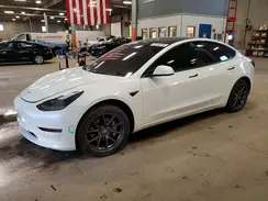 5YJ3E1EA8NF305776 2022 TESLA MODEL 3