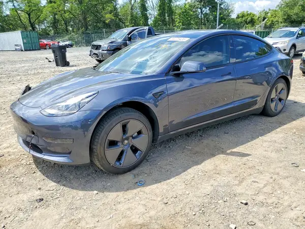 5YJ3E1EA8NF314168 2022 TESLA MODEL 3 - Image 1