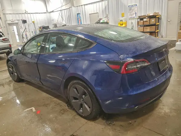 5YJ3E1EA8NF315675 2022 TESLA MODEL 3 - Image 2