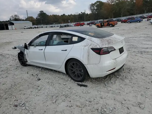 5YJ3E1EA8NF315952 2022 TESLA MODEL 3 - Image 2