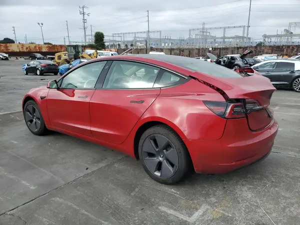 5YJ3E1EA8NF319015 2022 TESLA MODEL 3 - Image 2