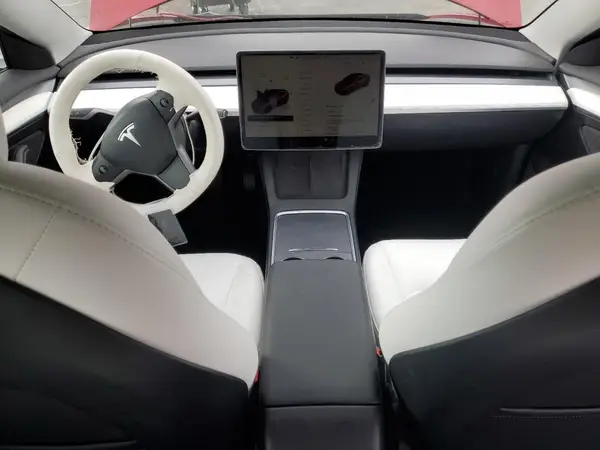 5YJ3E1EA8NF319015 2022 TESLA MODEL 3 - Image 8