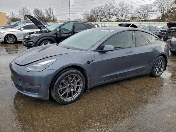 5YJ3E1EA8NF320665 2022 TESLA MODEL 3 - Image 1
