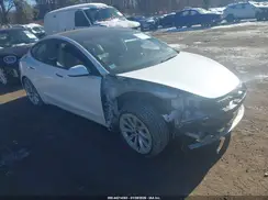 5YJ3E1EA8NF326420 2022 TESLA MODEL 3