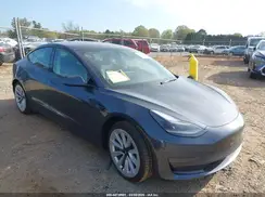 5YJ3E1EA8NF338955 2022 TESLA MODEL 3