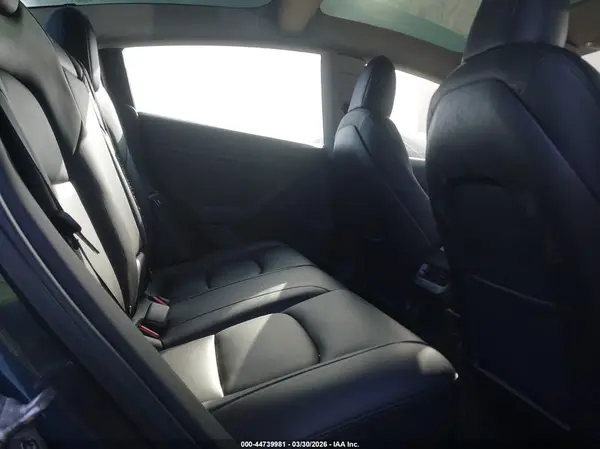 5YJ3E1EA8NF338955 2022 TESLA MODEL 3 - Image 8