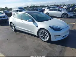 5YJ3E1EA8NF342875 2022 TESLA MODEL 3