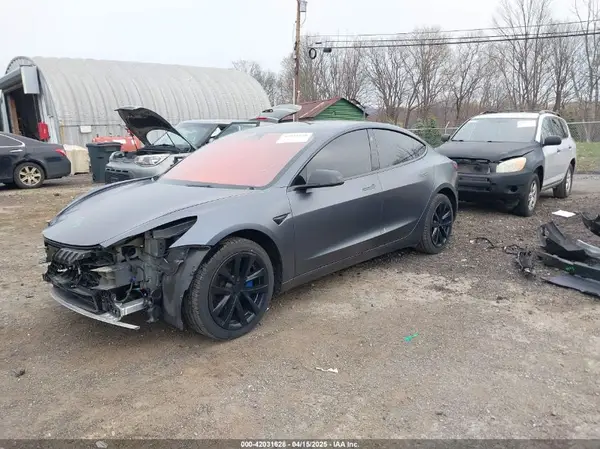 5YJ3E1EA8NF344044 2022 TESLA MODEL 3 - Image 2