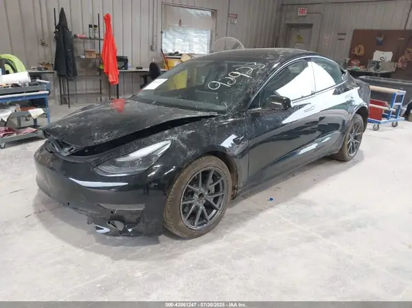 5YJ3E1EA8NF344870 2022 TESLA MODEL 3 - Image 2