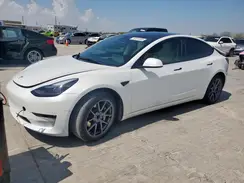 5YJ3E1EA8NF348918 2022 TESLA MODEL 3