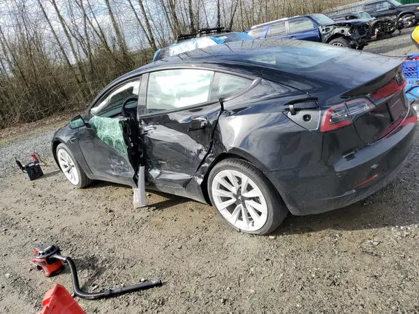 5YJ3E1EA8NF369302 2022 TESLA MODEL 3 - Image 2
