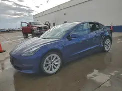 5YJ3E1EA8NF370143 2022 TESLA MODEL 3