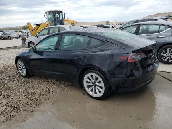 5YJ3E1EA8NF370630 2022 TESLA MODEL 3 - Image 2