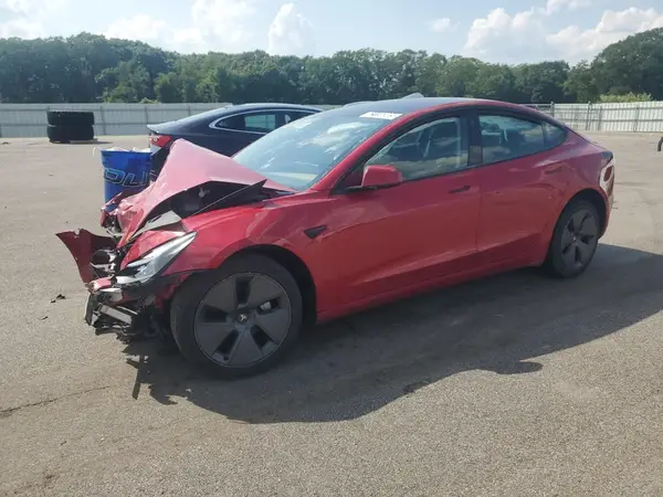 5YJ3E1EA8NF371003 2022 TESLA MODEL 3 - Image 1