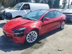 5YJ3E1EA8NF371051 2022 TESLA MODEL 3