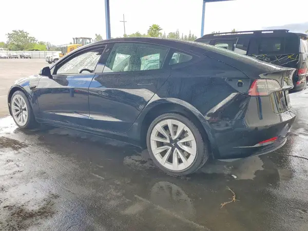 5YJ3E1EA8NF371440 2022 TESLA MODEL 3 - Image 2