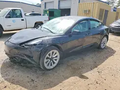 5YJ3E1EA8NF372085 2022 TESLA MODEL 3