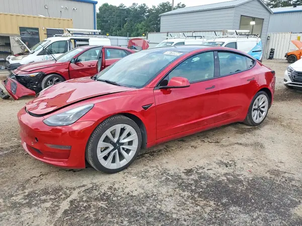 5YJ3E1EA8NF372572 2022 TESLA MODEL 3 - Image 1