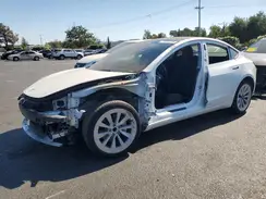 5YJ3E1EA8NF376427 2022 TESLA MODEL 3