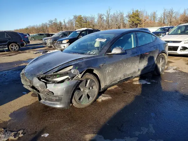 5YJ3E1EA8PF394896 2023 TESLA MODEL 3 - Image 1