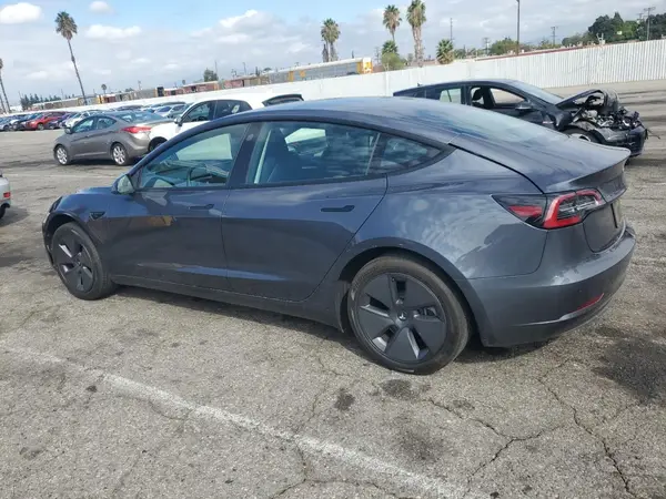 5YJ3E1EA8PF396776 2023 TESLA MODEL 3 - Image 2