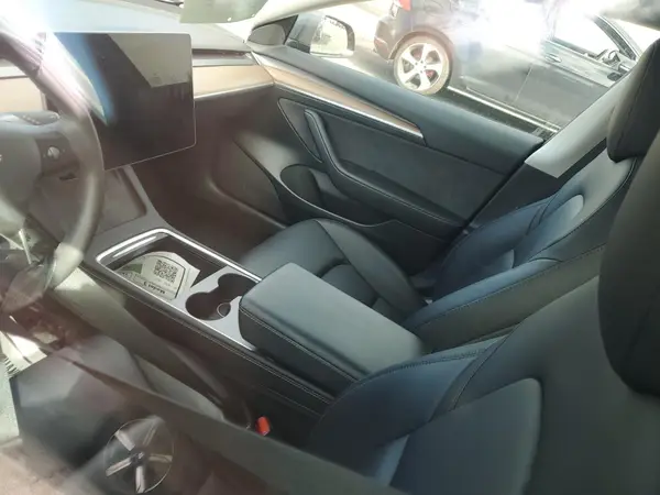 5YJ3E1EA8PF396776 2023 TESLA MODEL 3 - Image 8