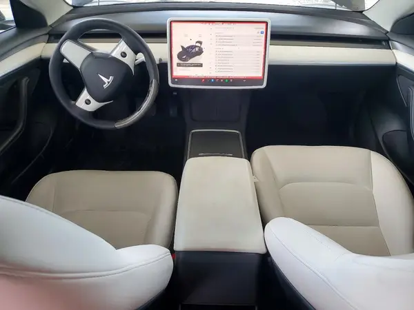 5YJ3E1EA8PF397622 2023 TESLA MODEL 3 - Image 8