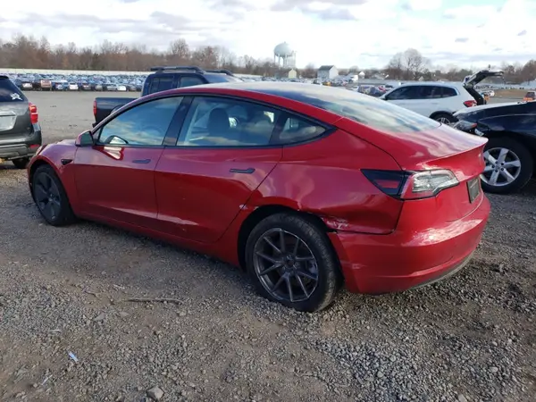 5YJ3E1EA8PF397636 2023 TESLA MODEL 3 - Image 2