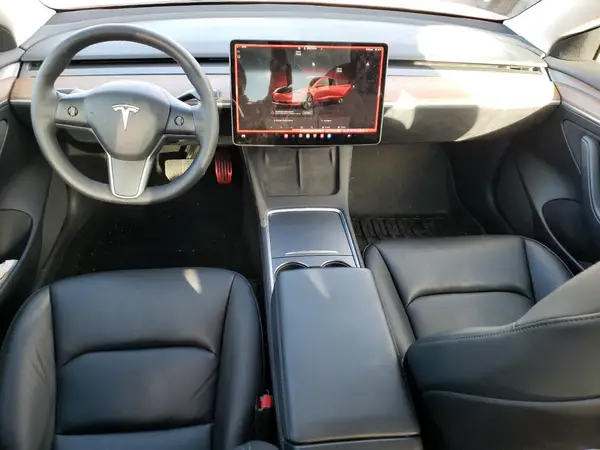 5YJ3E1EA8PF397636 2023 TESLA MODEL 3 - Image 8