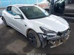 5YJ3E1EA8PF398284 2023 TESLA MODEL 3