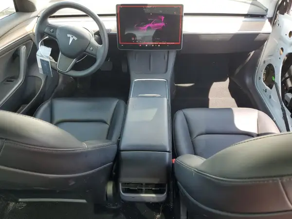 5YJ3E1EA8PF398382 2023 TESLA MODEL 3 - Image 8